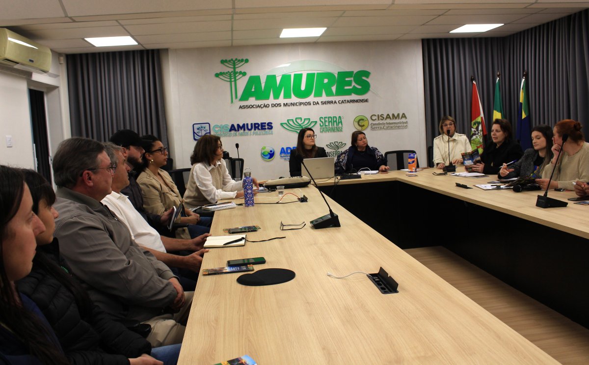 Gestores de Turismo discutem participação em feiras e integração de roteiros